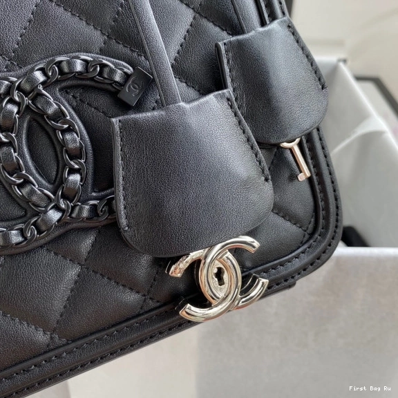 First Bag Ru CASE CHANEL VANITY 0729